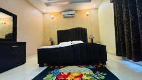 Luxury 3bedroom Family portion Available